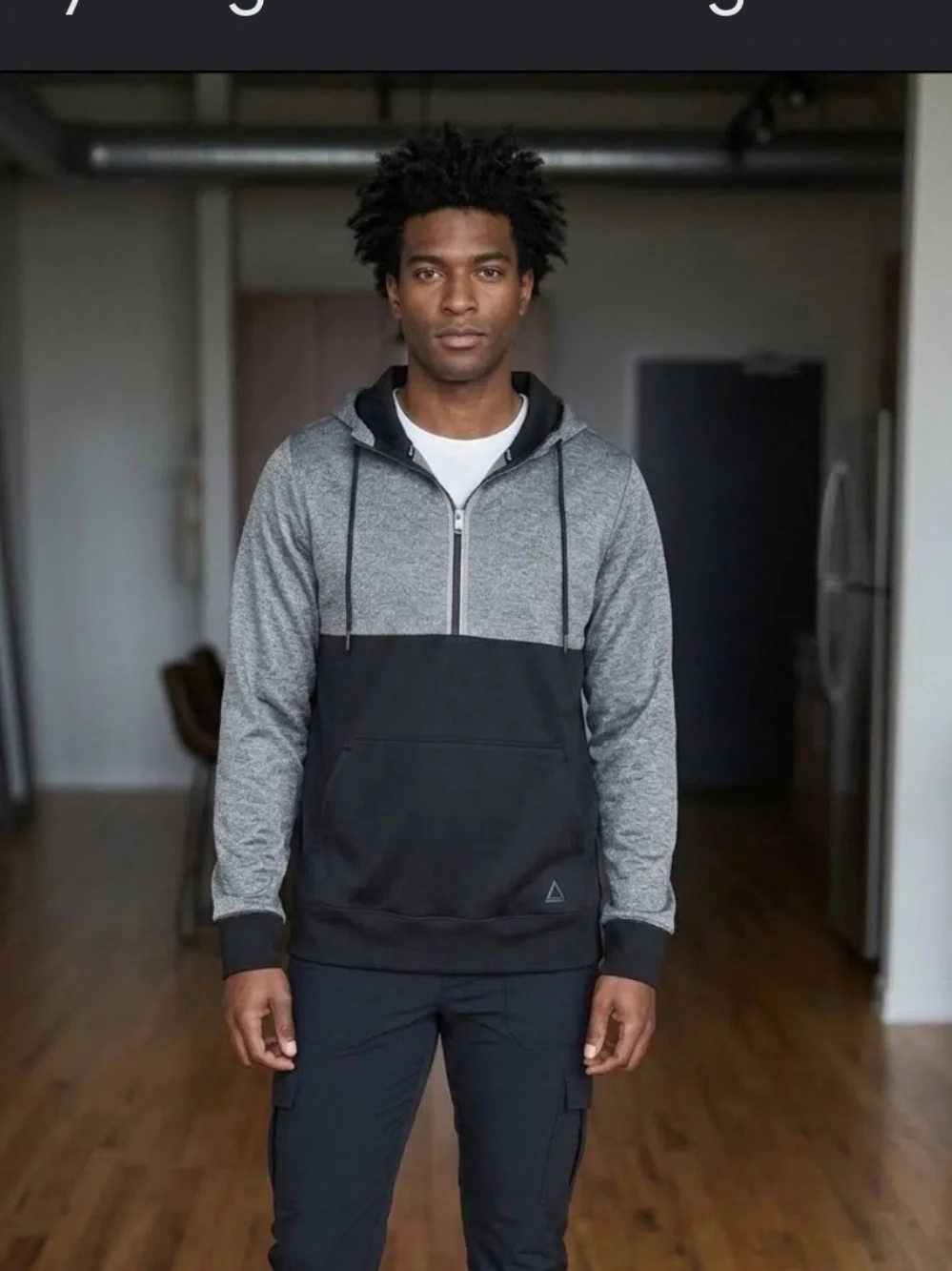 Aeropostale Men's Gray and Black Hooded Pullover Jacket